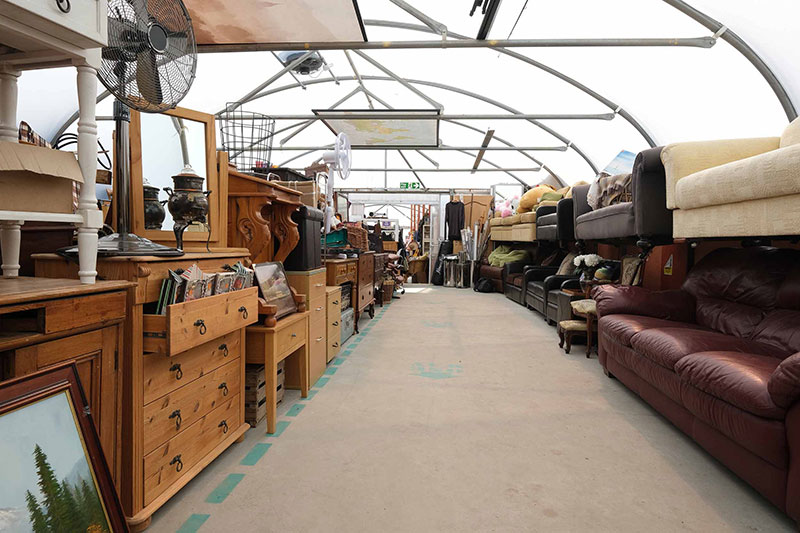 second hand furniture store 